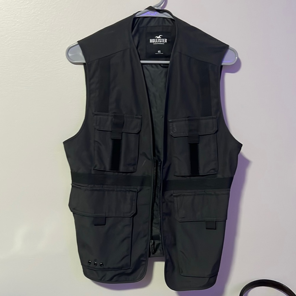 Hollister Vest